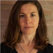 Kinesióloga ofrece clases personalizadas a adultos y niños